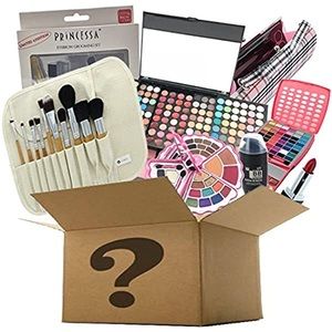 Makeup mystery box !!!